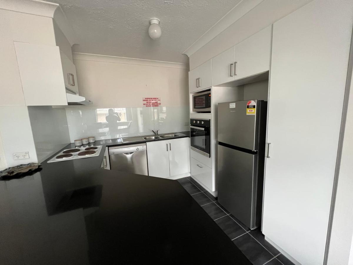 Aparthotel Cascade Gardens Apartments Gold Coast